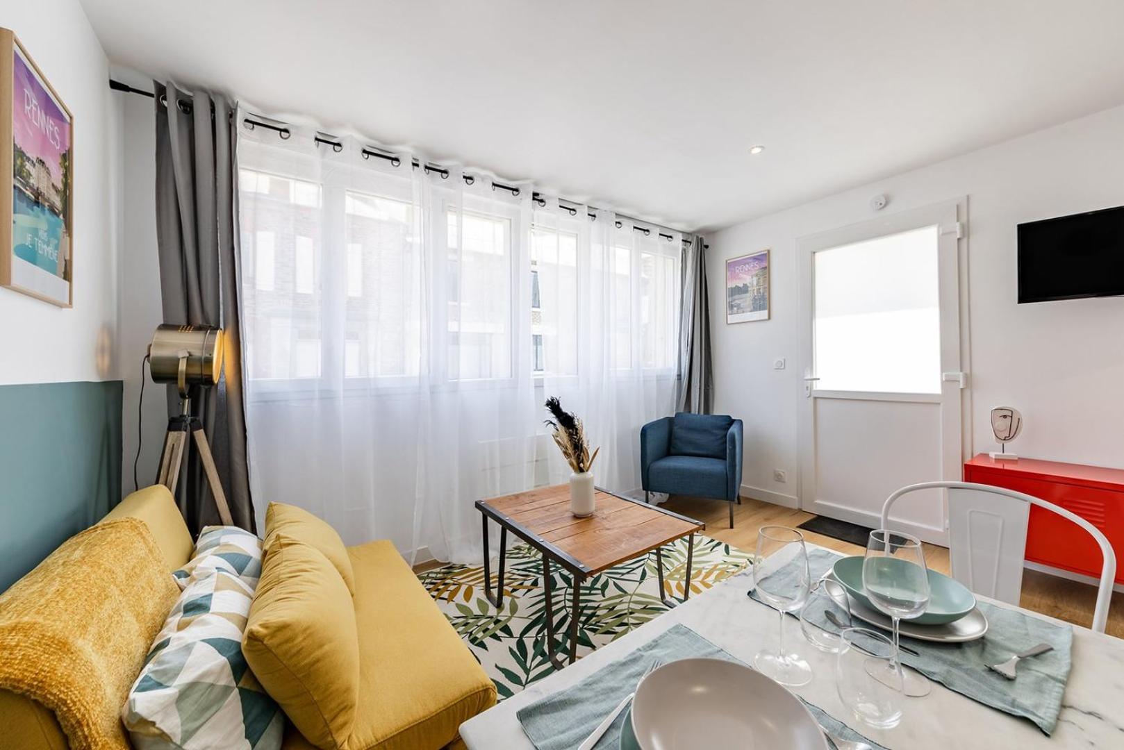 L'Anthracite, Apartement Renove, Tout Confort Saint-Jacques-de-La-Lande Extérieur photo